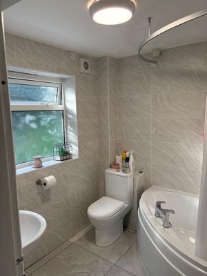 Photo 8- click for photo gallery